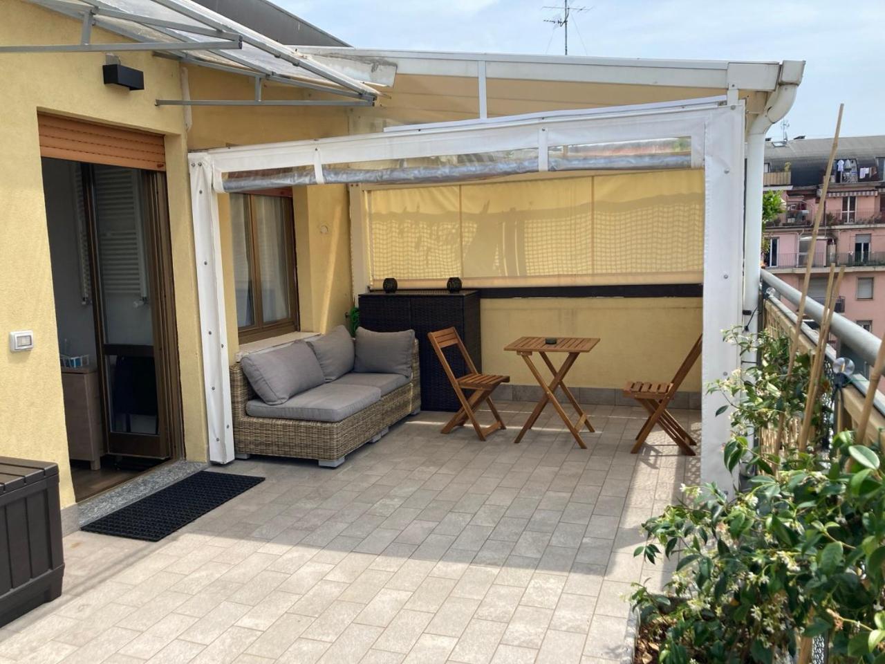 Monolocale Con Ampio Terrazzo Apartment Mailand